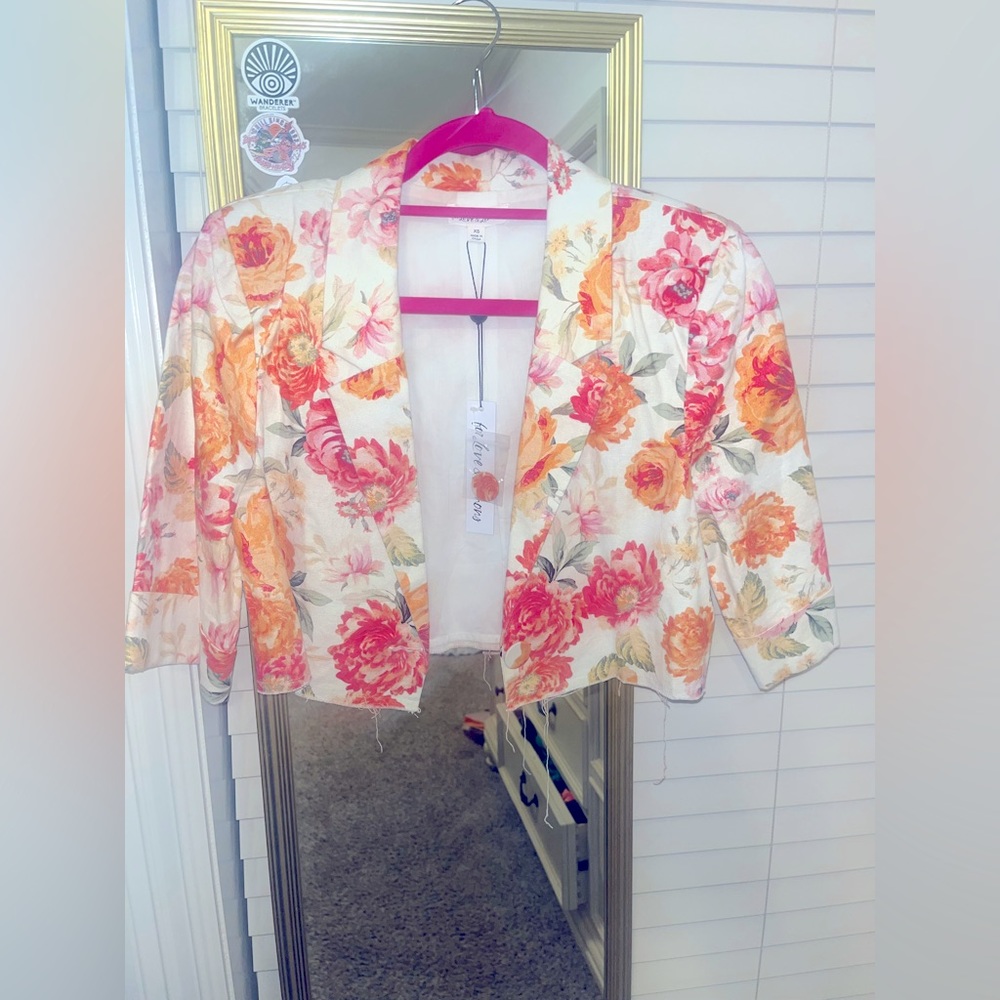 Brand: For Love & Lemons Color: Floral Size:XS
